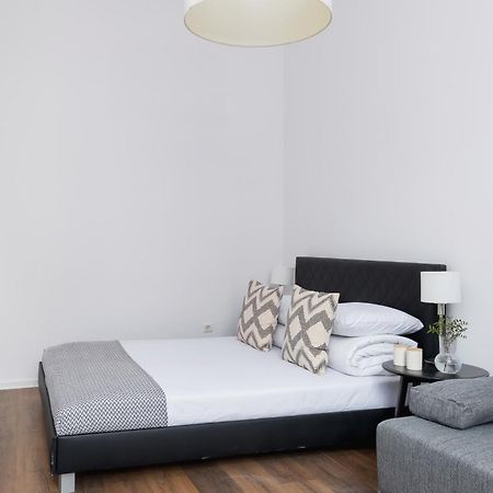 2-Bedroom Apartment - Dluga 65 Street Krakow Bagian luar foto