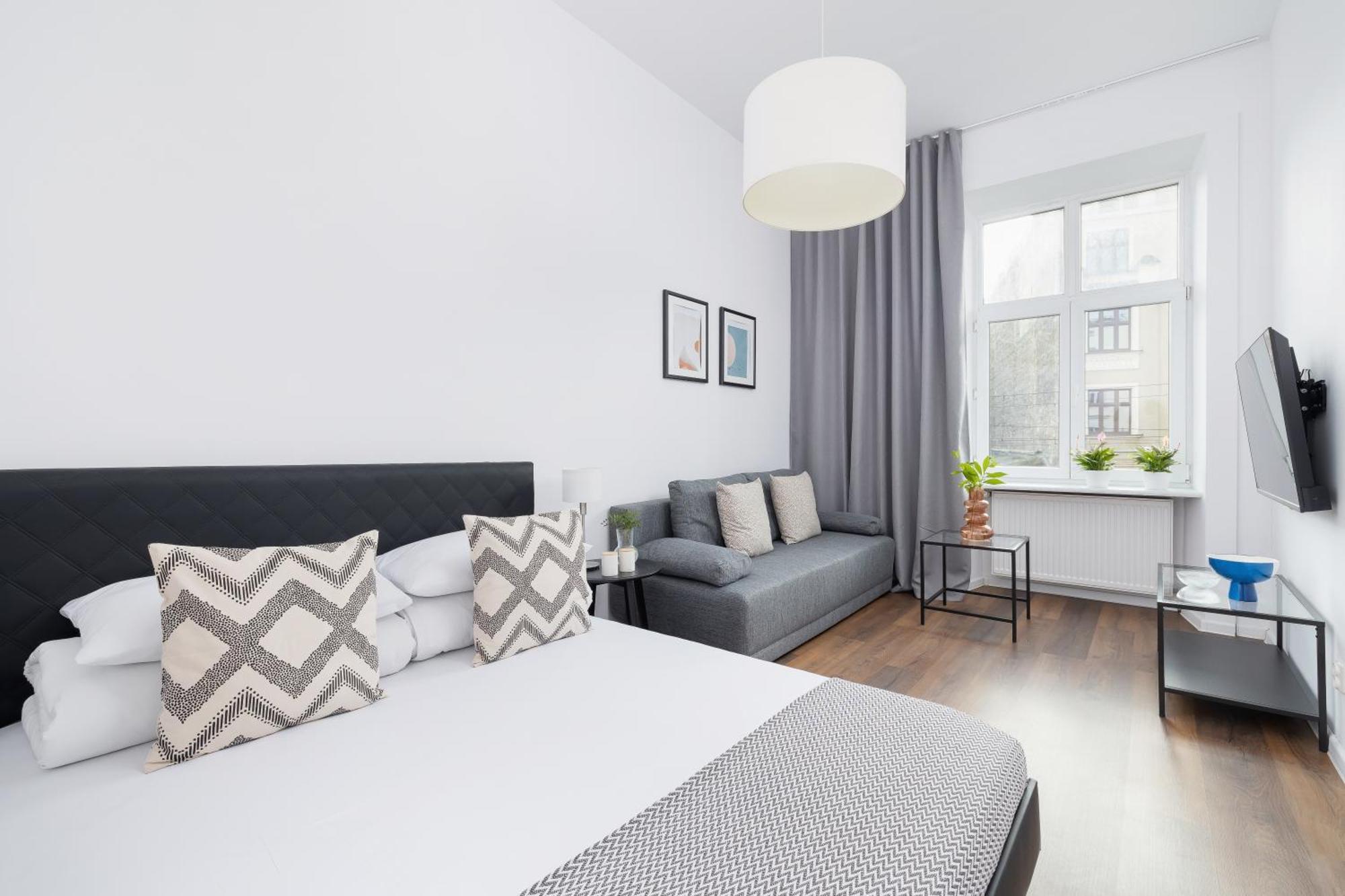 2-Bedroom Apartment - Dluga 65 Street Krakow Bagian luar foto